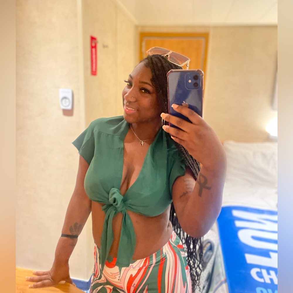 Green two piece set